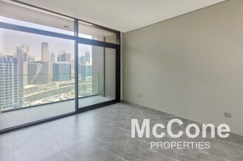 Peninsula One Apartment for Rent, Business Bay, Dubai