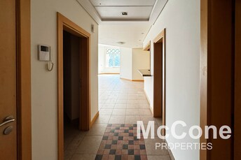 Shoreline Apartments Apartment for Rent, Palm Jumeirah, Dubai