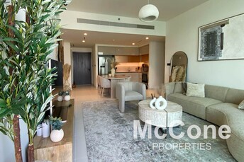 EMAAR Beachfront Apartment for Rent, Dubai Harbour, Dubai