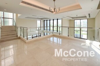 6 BR Villa For Rent in Grand Views