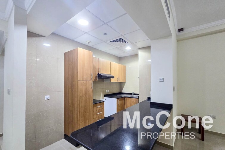 Marina Crown Apartment for Rent, Dubai Marina, Dubai