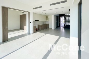 4 BR Townhouse For Rent in Talia