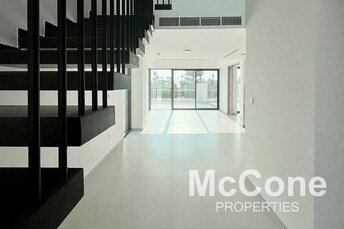 4 BR Townhouse For Rent in Talia