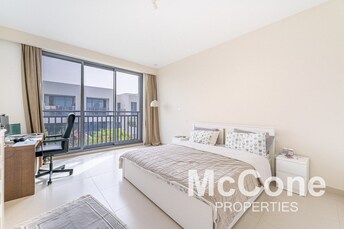 3 BR Villa For Rent in Maple 3