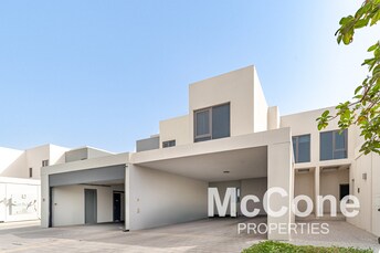 3 BR Villa For Rent in Maple 3