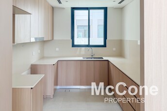 4 BR Villa For Rent in CAYA