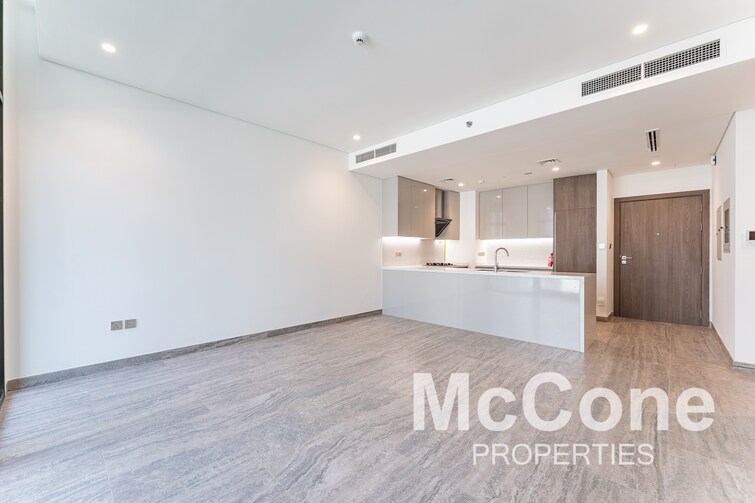 Peninsula One Apartment for Rent, Business Bay, Dubai