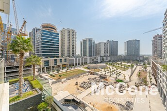 Sol Bay Apartment for Rent, Business Bay, Dubai