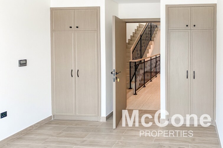 Santorini Townhouse for Rent, Damac Lagoons, Dubai