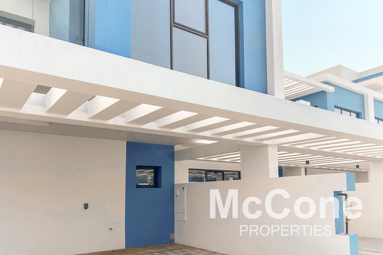 Santorini Townhouse for Rent, Damac Lagoons, Dubai