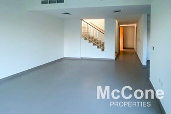 3 BR Villa For Rent in Maple 1