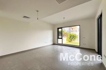 3 BR Villa For Rent in Maple 1