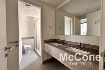 3 BR Villa For Rent in Maple 1