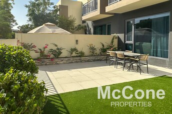 3 BR Villa For Rent in Maple 1