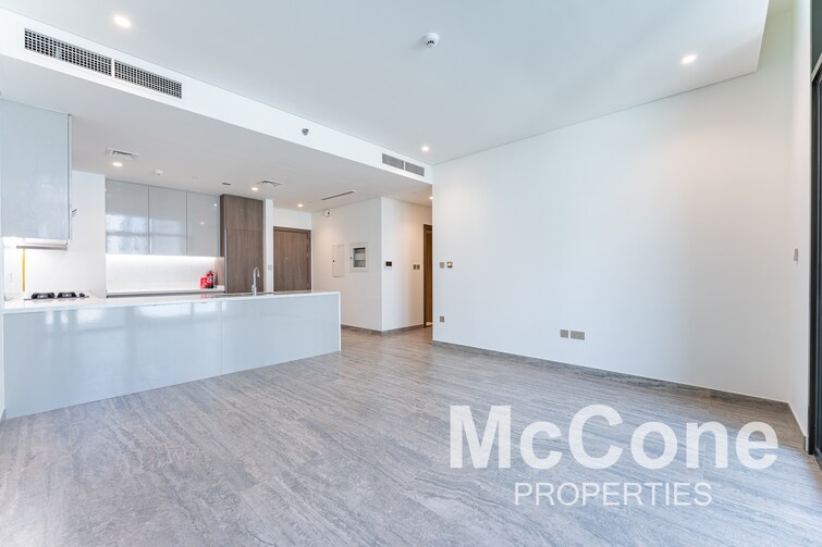 Peninsula One Apartment for Rent, Business Bay, Dubai