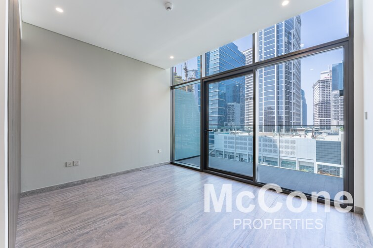 Peninsula One Apartment for Rent, Business Bay, Dubai