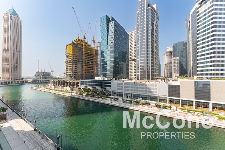 Peninsula One Apartment for Rent, Business Bay, Dubai