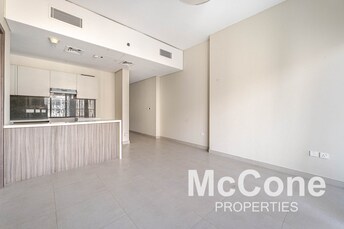 Sol Avenue Apartment for Rent, Business Bay, Dubai