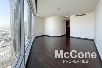 3 BR Apartment For Rent in Burj Khalifa