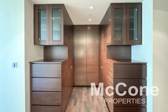 3 BR Apartment For Rent in Burj Khalifa