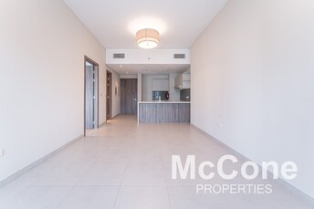 Sol Avenue Apartment for Rent, Business Bay, Dubai