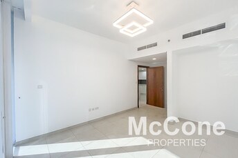 Waves Tower Apartment for Rent, Business Bay, Dubai