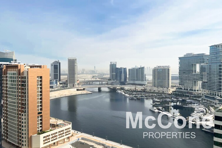 Reva Residences Apartment for Rent, Business Bay, Dubai