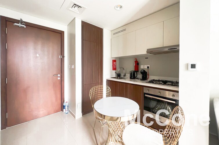 Reva Residences Apartment for Rent, Business Bay, Dubai