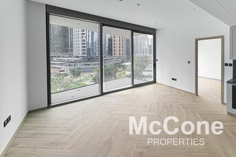 Peninsula One Apartment for Rent, Business Bay, Dubai