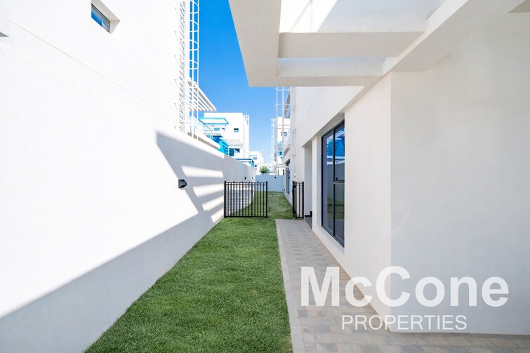 Santorini Townhouse for Rent, Damac Lagoons, Dubai