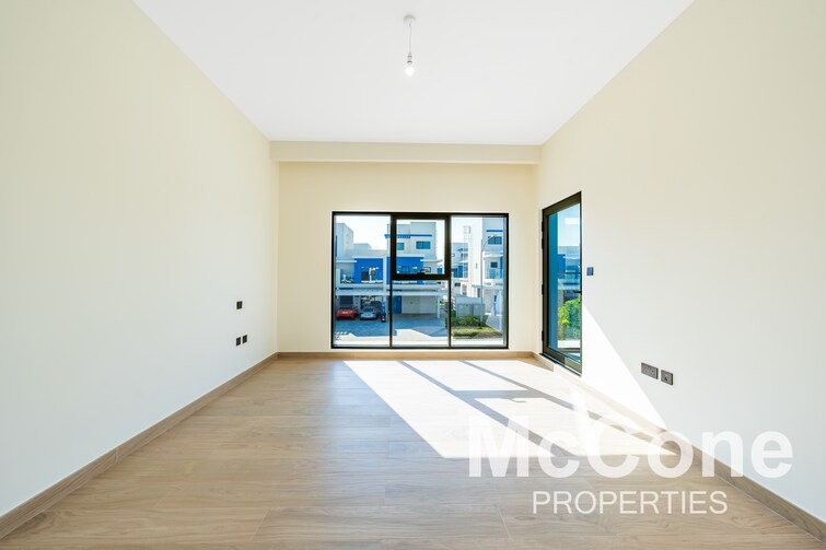 Santorini Townhouse for Rent, Damac Lagoons, Dubai