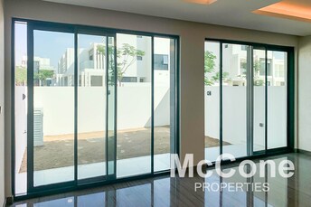 Townhouse for Rent, DAMAC Hills, Dubai