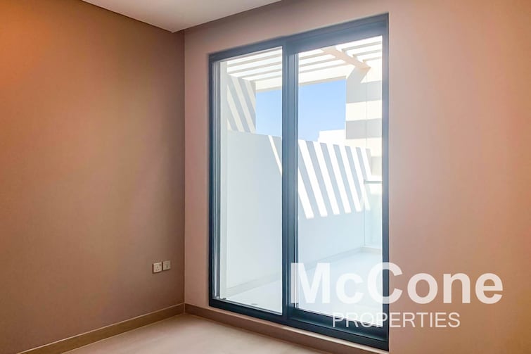  Townhouse for Rent, DAMAC Hills, Dubai