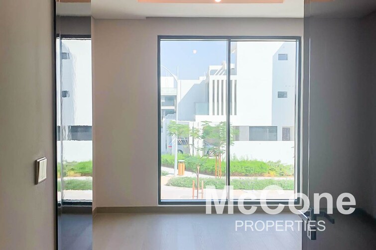  Townhouse for Rent, DAMAC Hills, Dubai