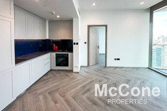 Peninsula One Apartment for Rent, Business Bay, Dubai