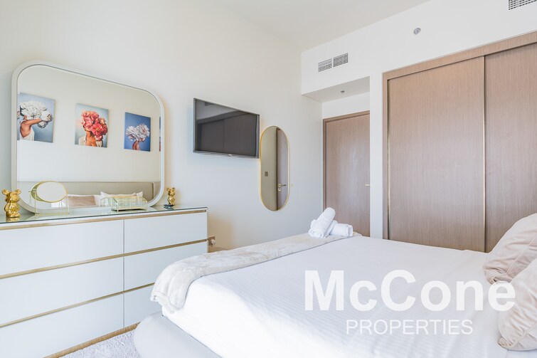 EMAAR Beachfront Apartment for Rent, Dubai Harbour, Dubai