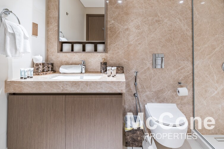 EMAAR Beachfront Apartment for Rent, Dubai Harbour, Dubai