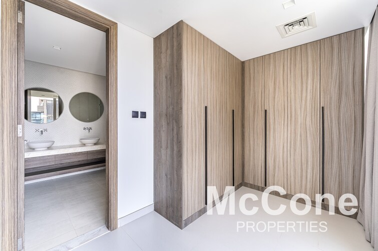  Apartment for Rent, Palm Jumeirah, Dubai