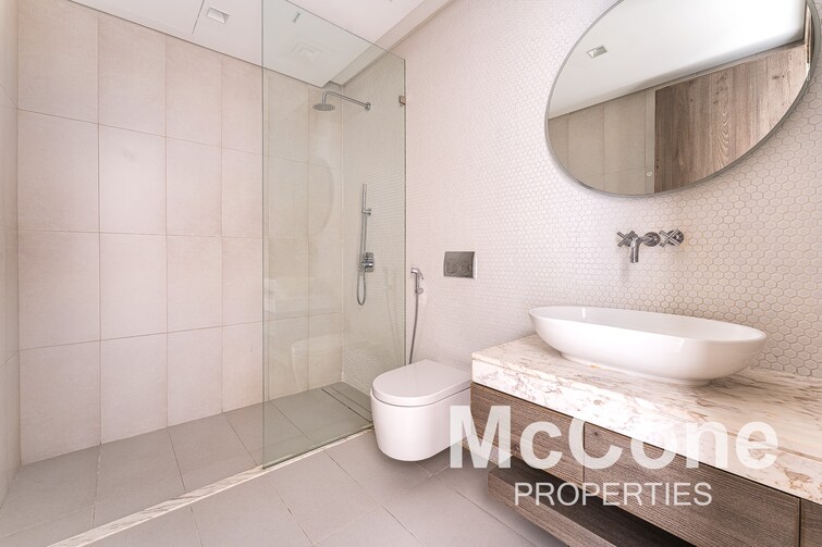  Apartment for Rent, Palm Jumeirah, Dubai