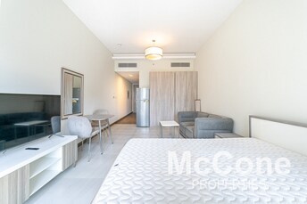 Sol Avenue Apartment for Rent, Business Bay, Dubai