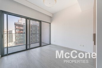 Sol Avenue Apartment for Rent, Business Bay, Dubai