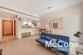  Apartment for Rent, The Greens, Dubai