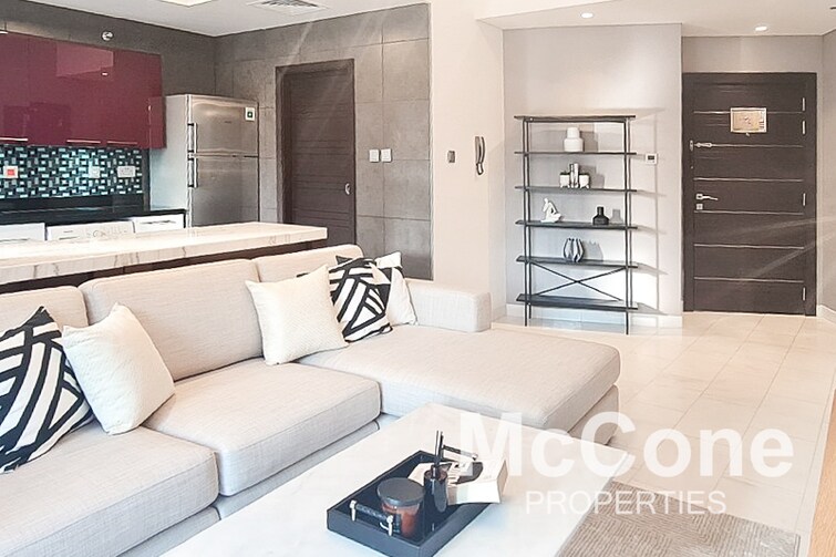 Cayan Tower Apartment for Rent, Dubai Marina, Dubai