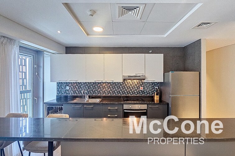 Cayan Tower Apartment for Rent, Dubai Marina, Dubai