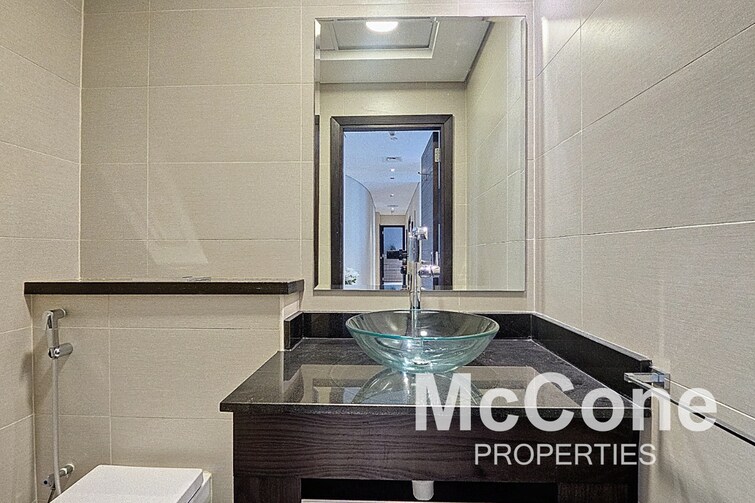 Cayan Tower Apartment for Rent, Dubai Marina, Dubai