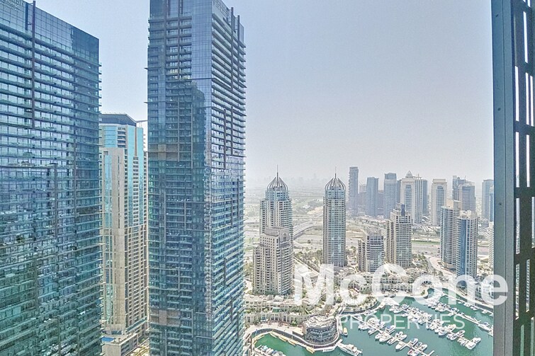 Cayan Tower Apartment for Rent, Dubai Marina, Dubai