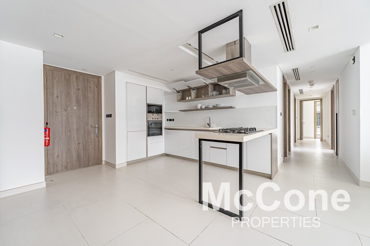  Apartment for Rent, Palm Jumeirah, Dubai