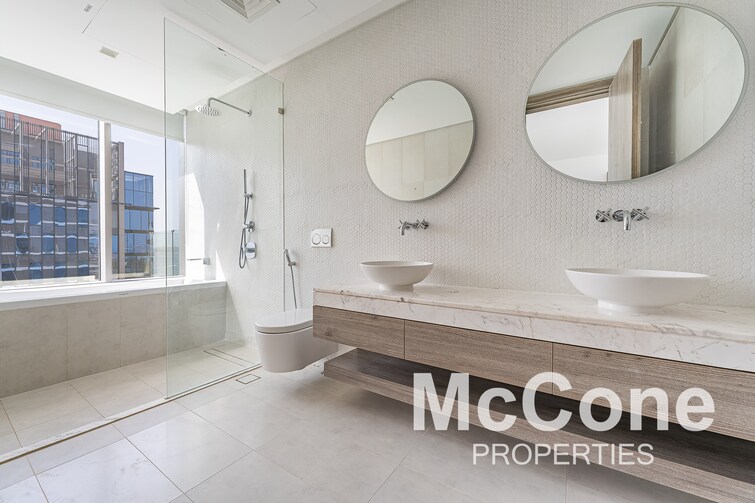  Apartment for Rent, Palm Jumeirah, Dubai