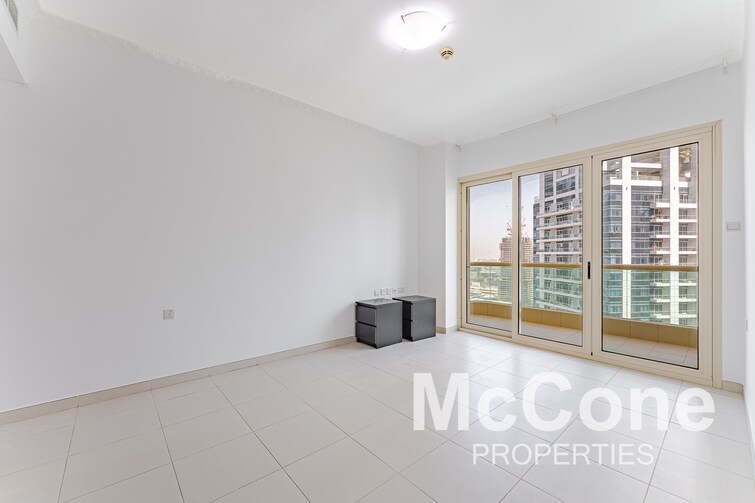 The Royal Oceanic Apartment for Rent, Dubai Marina, Dubai