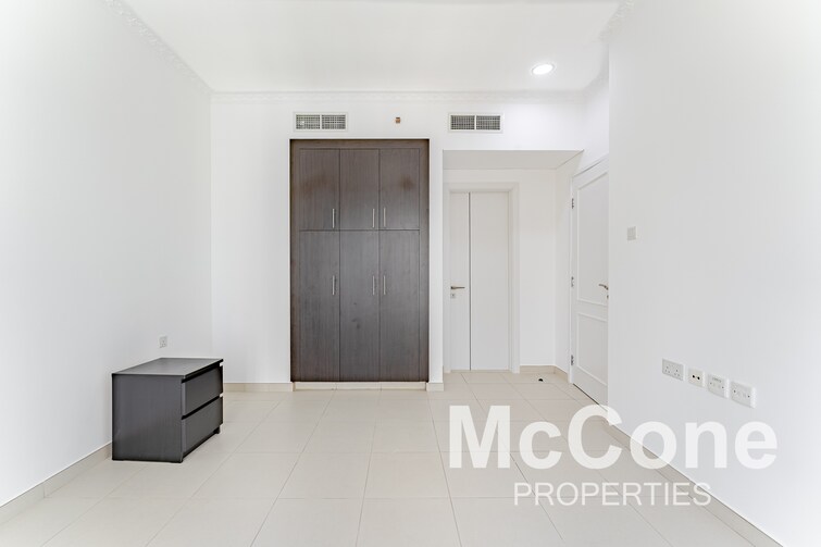 The Royal Oceanic Apartment for Rent, Dubai Marina, Dubai